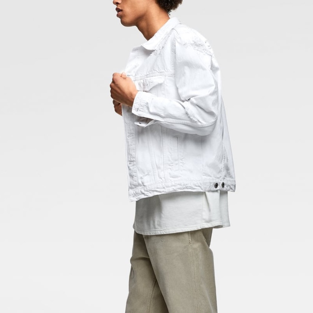 ZARA MAN BNWT Ripped Denim Jacket - Picture 5 of 8